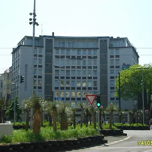 Otel Domo Mondial **
